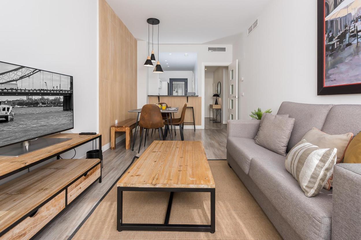 Livemalaga Alta Suite & Parking Exteriör bild